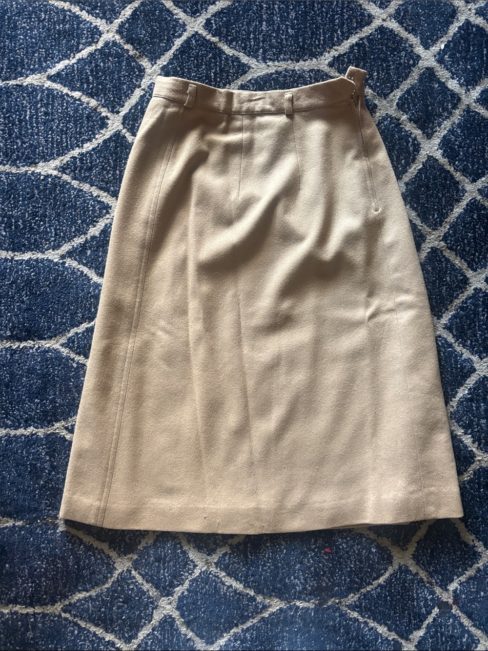 90s vintage Evan Picone Beige Tailored Pencil Skirt